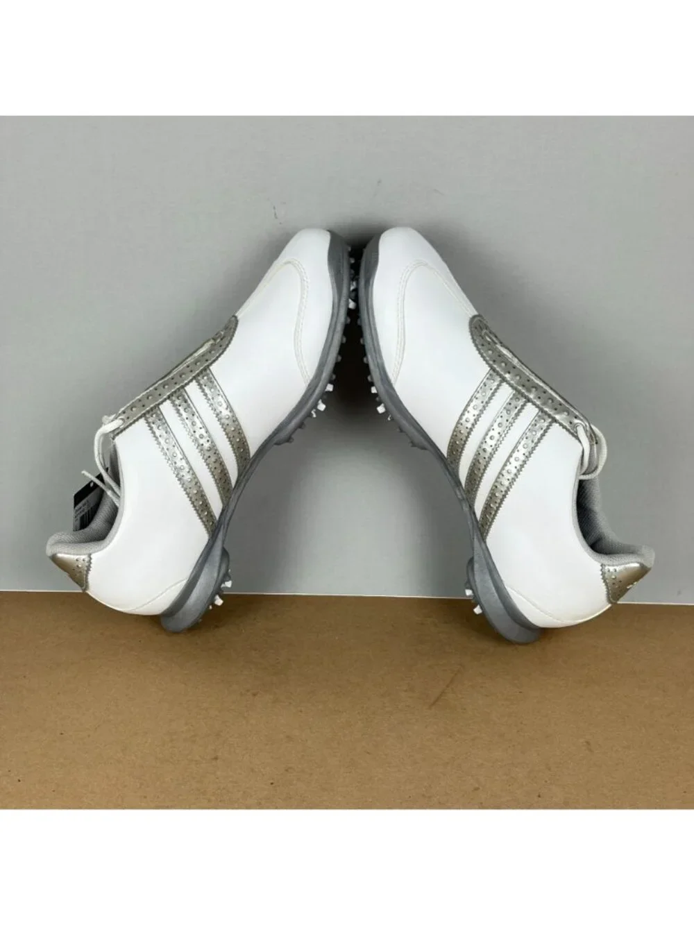 Adidas Driver Val S Golf Shoes Womens 8 Faux Leather White Silver Lace Up Spiked